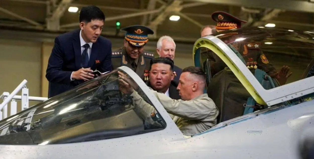 Ким Чен Ын на авиазаводе в Комсомольске-на-Амуре