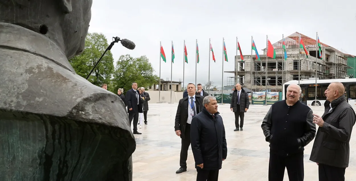 Александр Лукашенко и Ильхам Алиев в Нагорном Карабахе, май 2024-го

