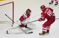 Белорусские хоккеисты проиграли россиянам / Reuters