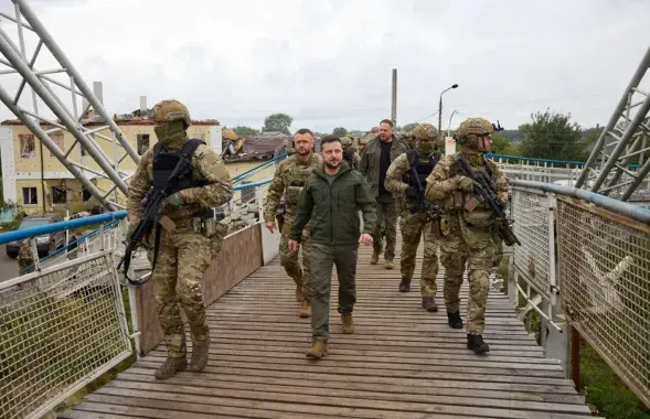 Уладзімір Зяленскі ў Ізюме / Reuters
