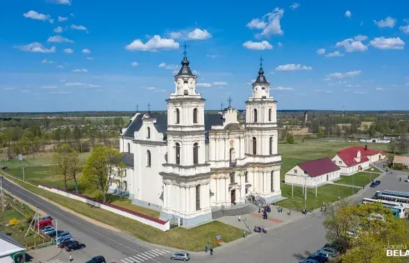 Так выглядаў Будслаўскі касцёл да пажару / Планета Беларусь