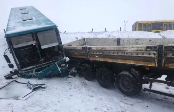 В пятницу на МКАД автобус оказался в кювете / t.me/gaiminsk/
