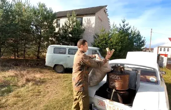 "Волга" цяпер ездзіць на дровах /&nbsp;autogrodno.by
