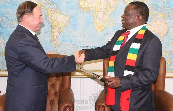 Viktar Sheiman and Zimbabwean President Emmerson Mnangagwa / herald.co.zw