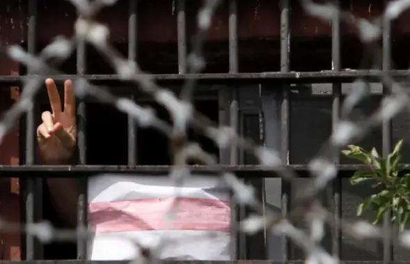 В РБ сейчас более 1400 политических заключенных
