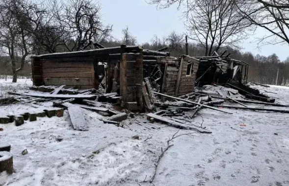 Пожар в мастерской гуслей