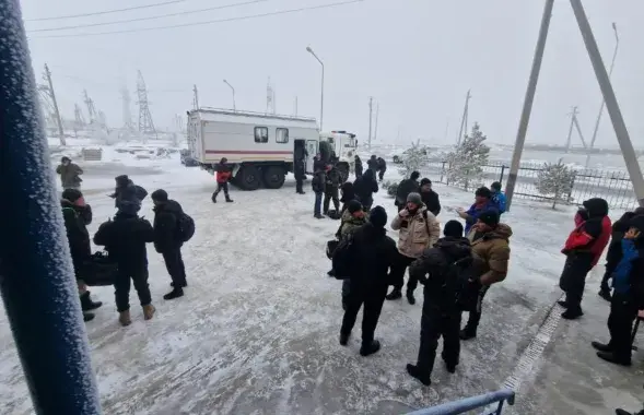 Белорусских водителей спасли в Казахстане