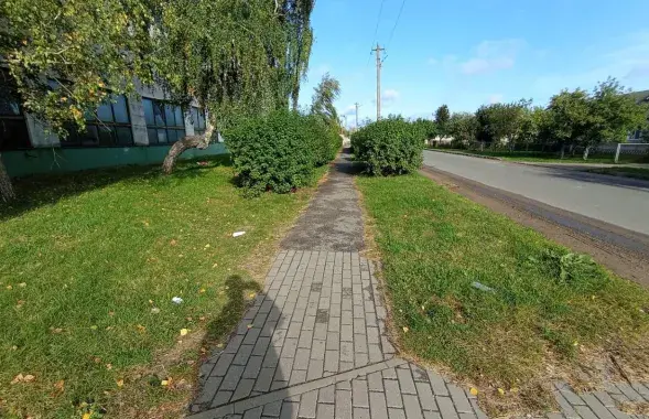 Тротуар, который продаётся в Слуцке
