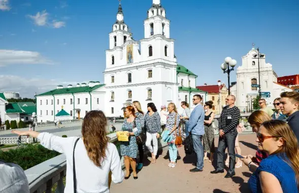 Экскурсия в Минске, иллюстративное фото
