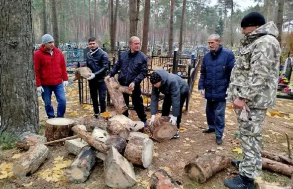 "Уцягванне ў грамадскае жыццё і працоўную дзейнасць"
