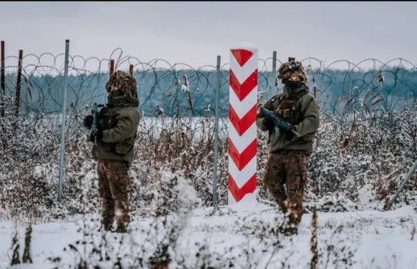 Польские солдаты на границе с Беларусью
