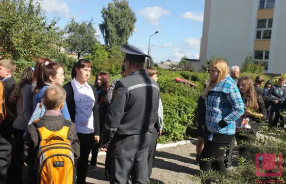 У Маладзечне эвакуююць школы пасля паведамленняў аб мініраванні (фота)