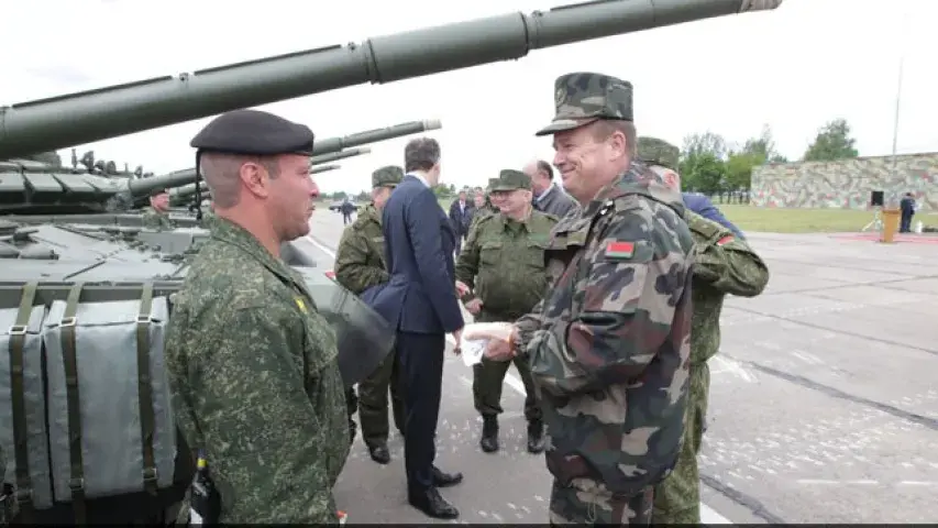 На ўзбраенне беларускага войска паступілі найноўшыя танкі (фота, відэа)