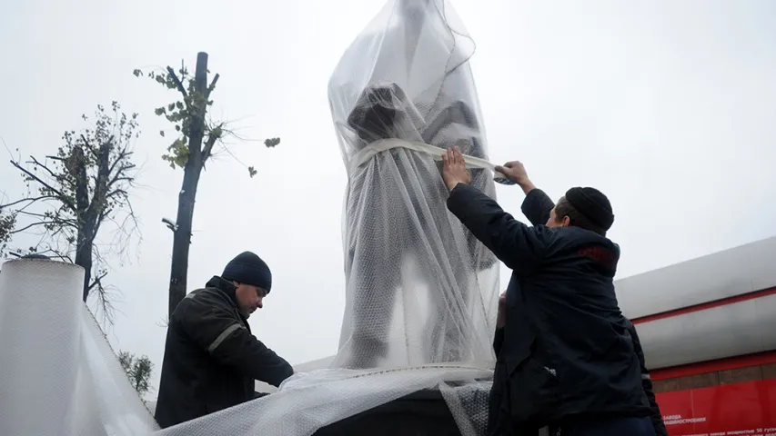 У Мінску каля трактарнага завода ўсталявалі помнік Леніну. Фотарэпартаж 