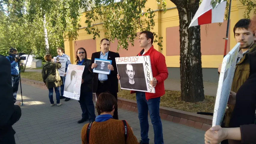 У Мінску патрабавалі свабоду для Эдуарда Пальчыса ("Джона Сільвера")