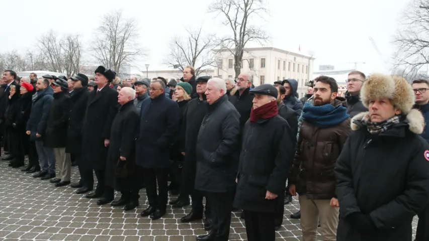 Пяць міністраў замежных спраў Беларусі на адным здымку