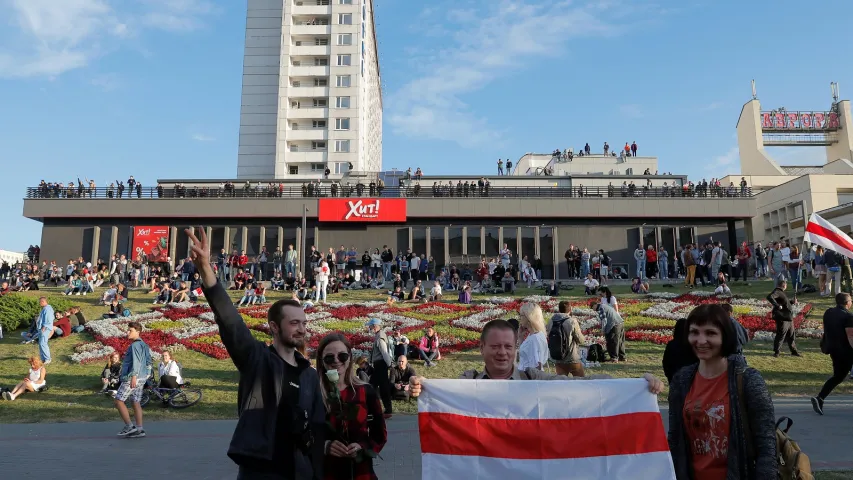 Акцыі салідарнасці праходзяць па ўсёй Беларусі