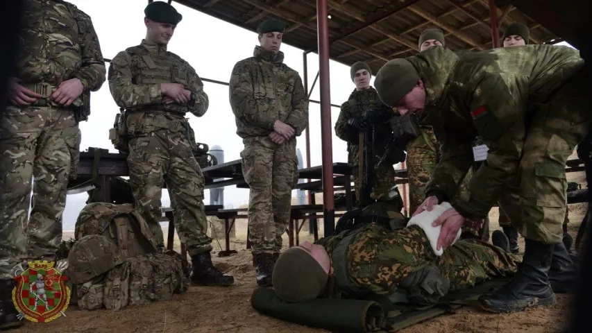 Беларускія і брытанскія вайскоўцы правялі сумесную трэніроўку