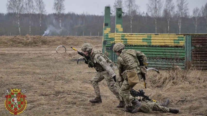 Беларускія і брытанскія вайскоўцы правялі сумесную трэніроўку