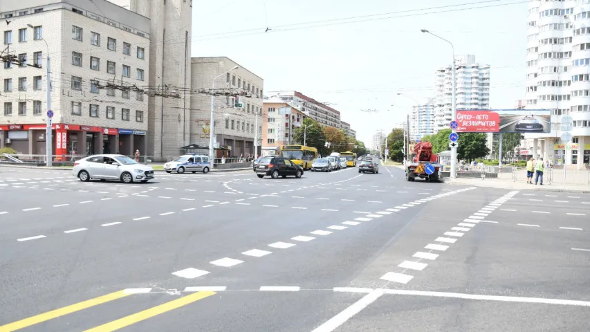 У Мінску зрабілі веладарожку на праезнай частцы. Але нешта пайшло не так (фота)