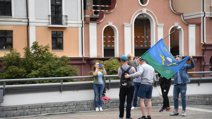 Як у Мінску адзначылі Дзень дэсантніка (фота)