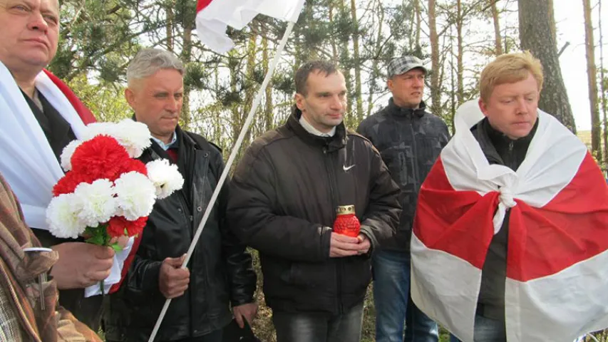 Грамадскія актывісты ўшанавалі памяць жыхароў в.Дражна, загінулых ад партызанаў