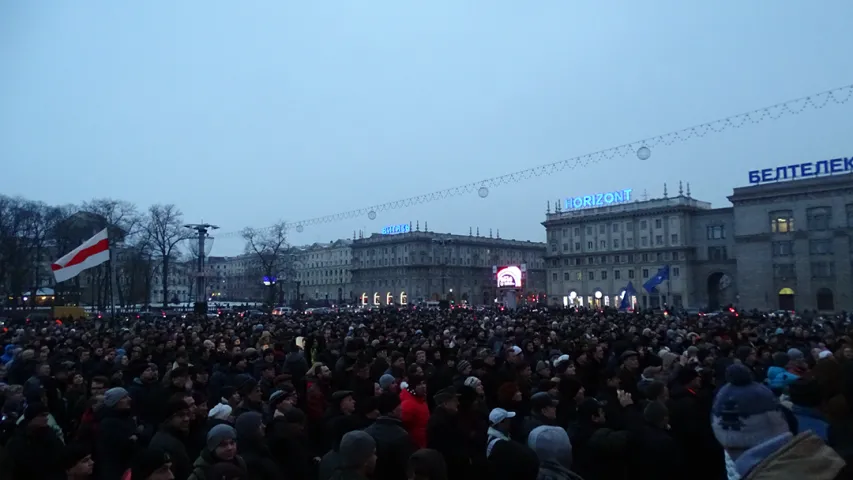 У Мінску прайшоў "Марш абураных беларусаў" (онлайн)