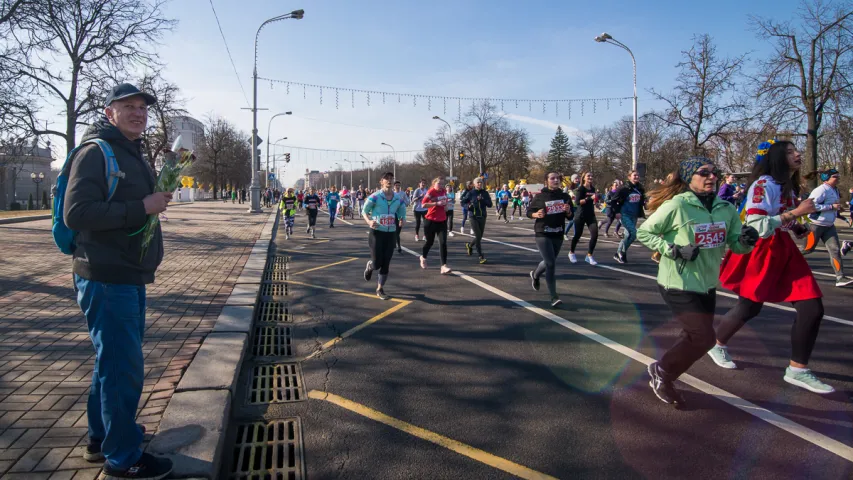 Бяжы, дзеўка, бяжы! Прыгожыя фота з Beauty Run у Мінску