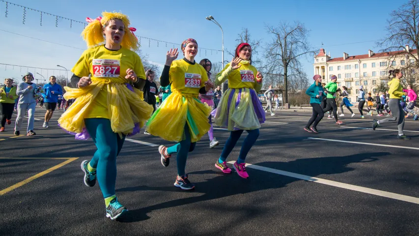 Бяжы, дзеўка, бяжы! Прыгожыя фота з Beauty Run у Мінску