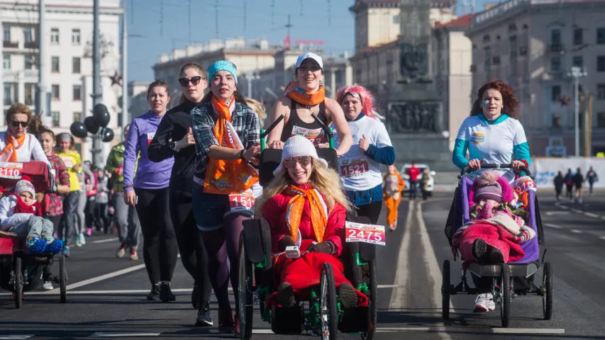 Бяжы, дзеўка, бяжы! Прыгожыя фота з Beauty Run у Мінску