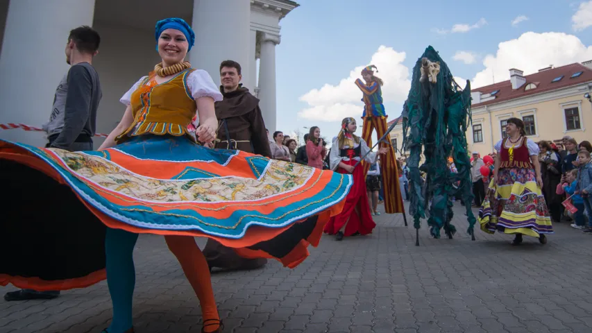 Фотарэпартаж з Мінскага форума вулічных тэатраў