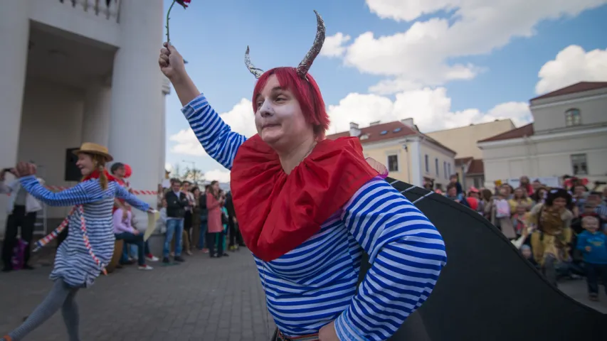 Фотарэпартаж з Мінскага форума вулічных тэатраў