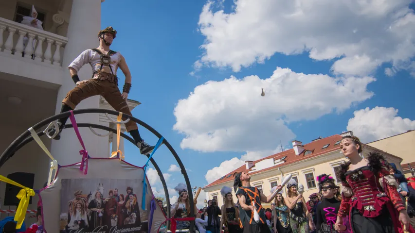 Фотарэпартаж з Мінскага форума вулічных тэатраў