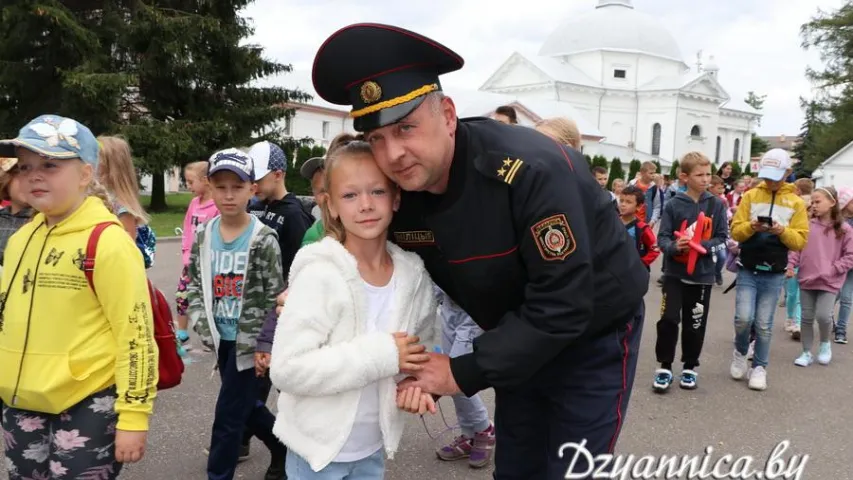 Міліцыя прыехала на "Канікулы з Богам" на Шчучыншчыне 