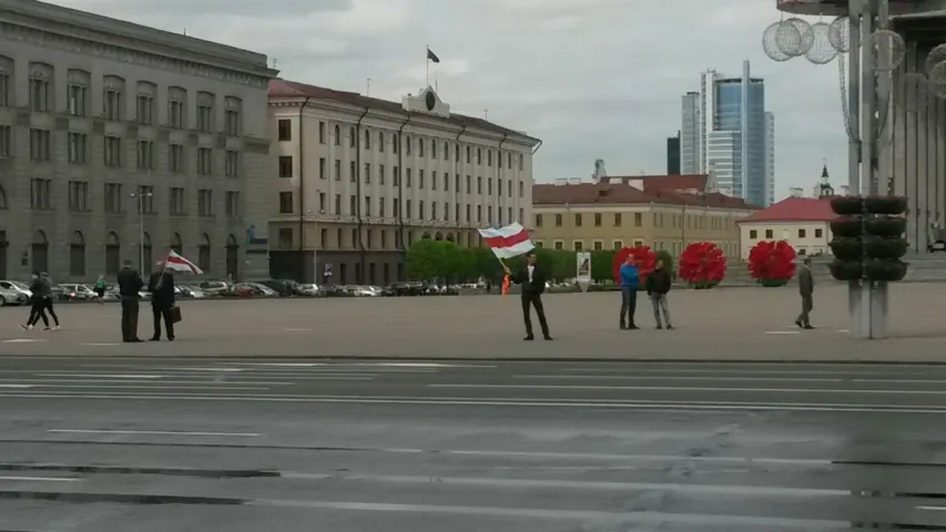 У Мінску прайшла вулічная акцыя, перакрываўся праспект Незалежнасці (фота)