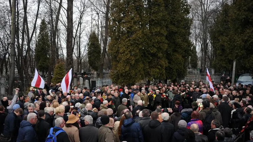 Ніла Гілевіча пахавалі на Кальварыйскіх могілках (фота)