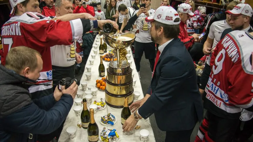 Хакеісты гродзенскага “Нёмана” сталі чэмпіёнамі Беларусі (фота, відэа)