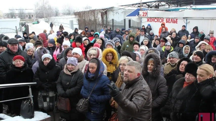 Брэсцкія ІП зладзілі мітынг і шэсце ў аблвыканкам (фота)