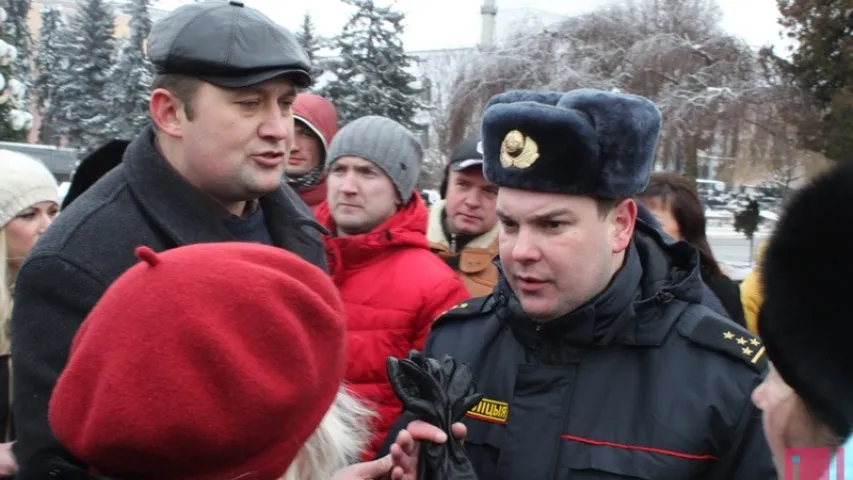 Брэсцкія ІП зладзілі мітынг і шэсце ў аблвыканкам (фота)