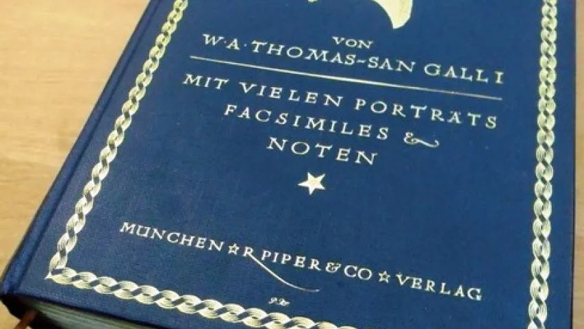 На беларуска-польскай мяжы ў жыхара Брэста знайшлі рэдкую кнігу (фота)