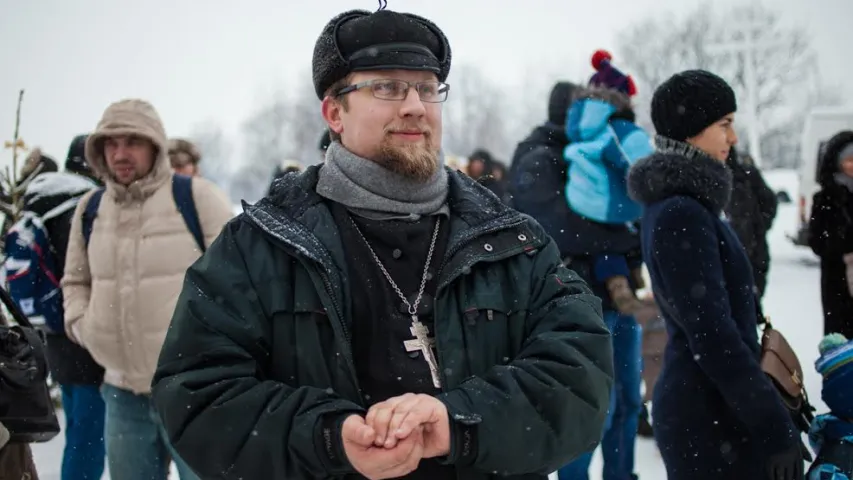 Як Вольскі з Вайцюшкевічам “шчадравалі” ў Каменнай Горцы (фотарэпартаж)