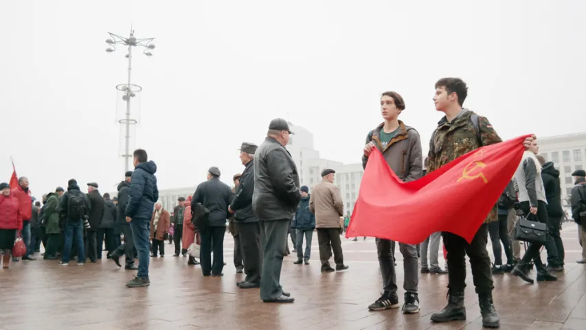 Каля помніка Леніну сёння аншлаг: другая акцыя за дзень (фота)