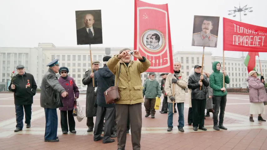 Каля помніка Леніну сёння аншлаг: другая акцыя за дзень (фота)