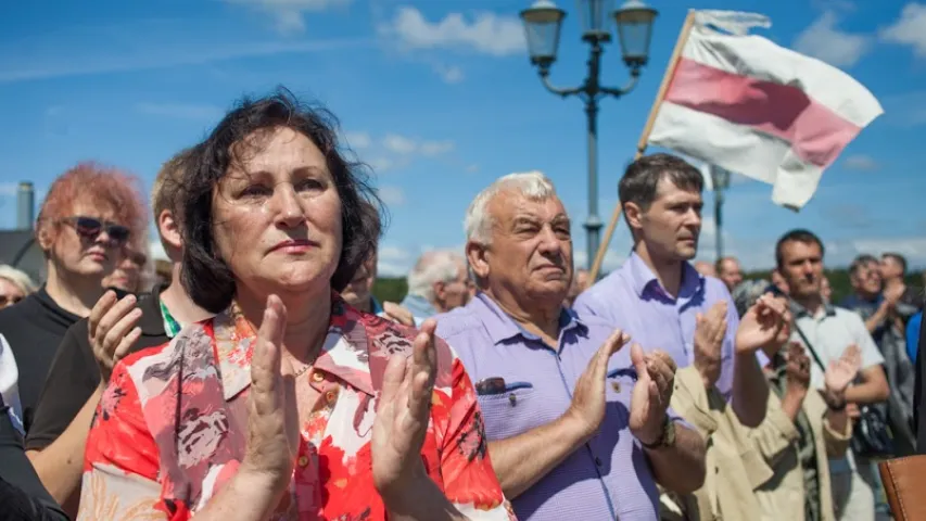 У Мінску пахавалі Паўла Шарамета (фотарэпартаж)