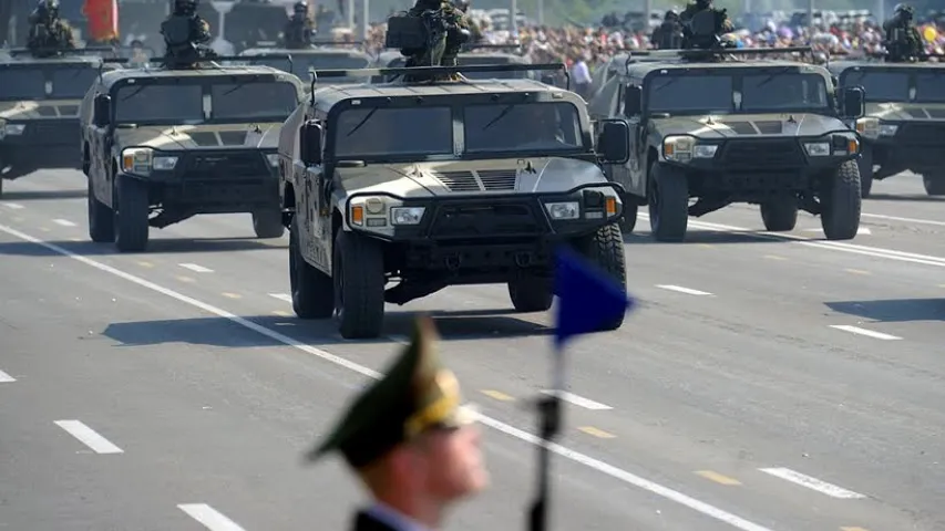 Як праходзіў ваенны парад у Мінску (фотарэпартаж)