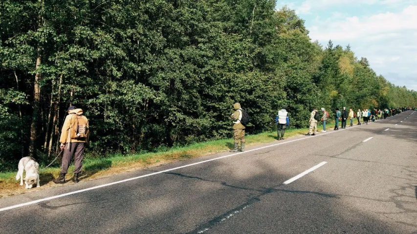 На пошукі хлопчыка ў Белавежскую пушчу выйшла каля тысячы валанцёраў