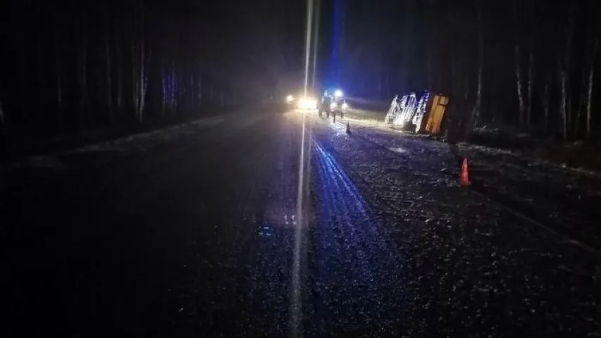 Беларускі аўтобус трапіў у аварыю пад Псковам