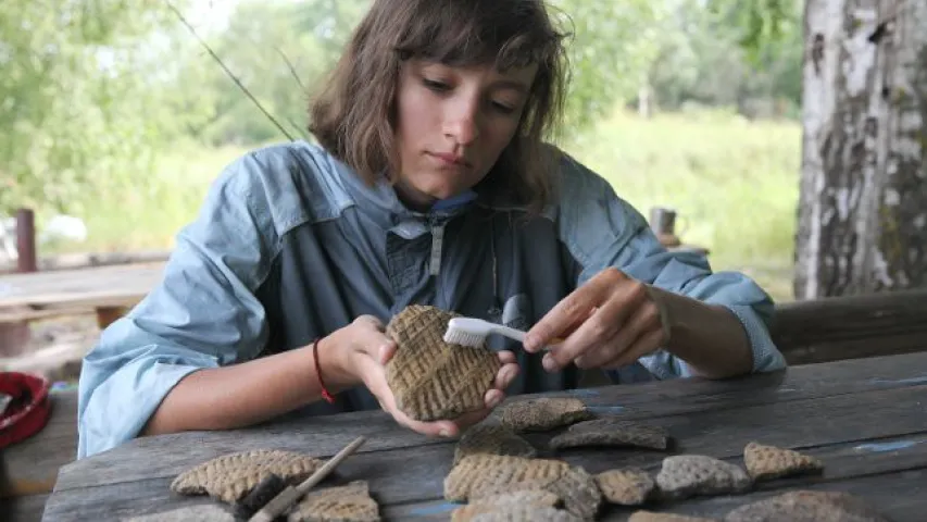 Археолагі знайшлі ў Віцебскай вобласці лыжку, якой 4 тысячы гадоў