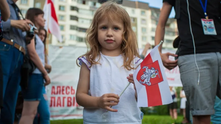 На канцэрт Лявона Вольскага ў Сухараве прыйшло 1500 чалавек (фотарэпартаж)