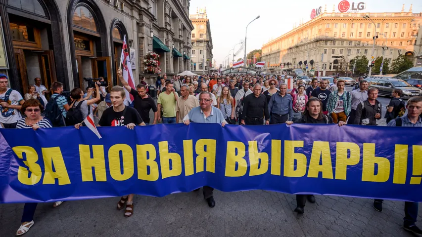 Як апазіцыя патрабавала новыя выбары. Фотарэпартаж 